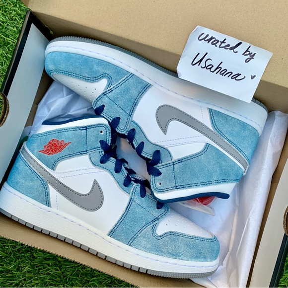 Nike Air Jordan 1 Mid GS white blue grey shoes - Picture 4 of 5